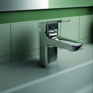Ideal Standard Waschtischarmatur Ceraplan H75 m.Ablaufgarn. Ausld.104mm BlueStart Chr – Bild 4