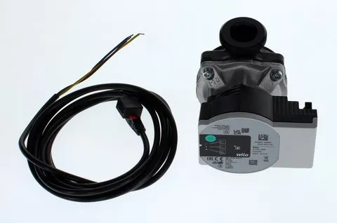 BOSCH Ersatzteil TTNR: 8737714151 Pumpe PARA 25-130