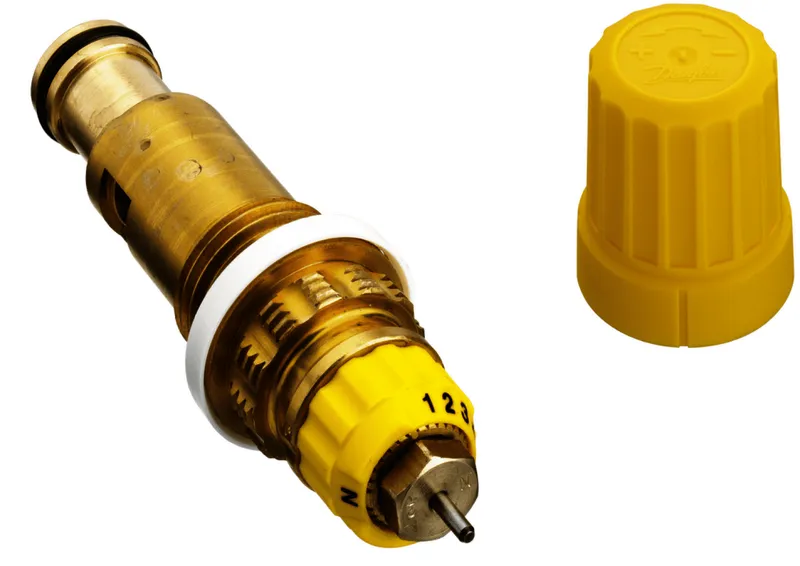 Danfoss Einbauventil Serie 3 RA-U G 1/2AG, für V&N Cosmo-Nova-Heizkörper