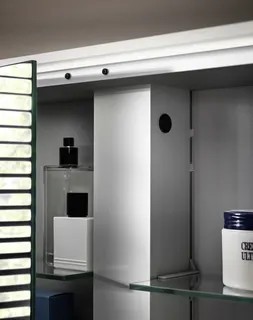 Lichtspiegelschrank, B:600mm / T:113mm trend4YOU 2.0, 2-trg,AP,LED,Unterl. Alu – Bild 3