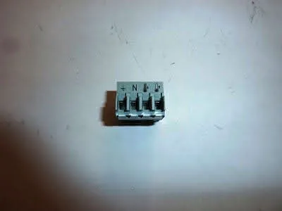 Remeha Stecker 4 polig 3-Wege-Mischer 300009079