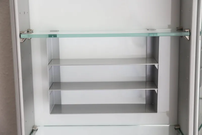 SP Etagenhalterung Rückwand o. Boxen 260x 195 x 72 mm mit Schrank