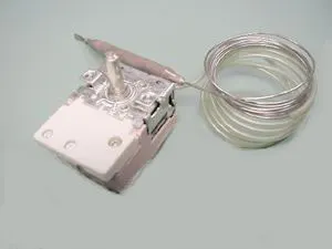 Remeha Temp.-Regler 20-83Gr. Ein Eth.51.1/37 7798081
