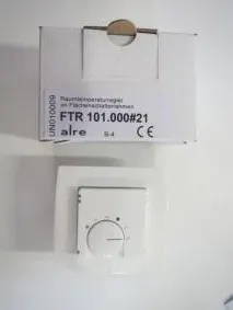 strawa Raumthermostat UP 230 V m.TR+TA Unterputz
