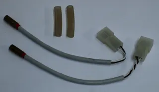 Daikin Anlegefühler-Set NTC 12 kOhm für ROTEX GSU 528 bis BJ 2009 – Bild 2