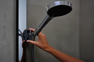 Hansgrohe Showerpipe Rainfinity 350 mit Kopfbrause 250 EcoSmart chrom – Bild 4