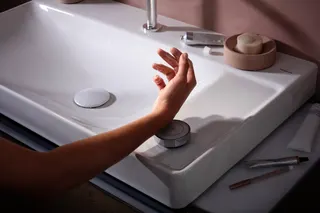 Hansgrohe Waschtischunterschrank Xelu Q ECHN 780x475mm mit 2 SK für Waschtisch chrom – Bild 5