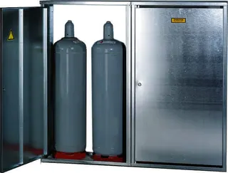 4-Flaschenschrank f. 33-kg-Flaschen 1485 x 1670 x 400 mit Rueckwand