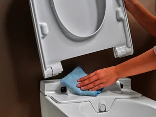 Geberit AquaClean Alba WC-Komplettanlage Wand-WC, weiß,KeraTect – Bild 4