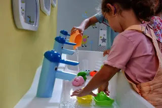 Geberit Bambini Waschtischarmatur EHM farbneutral, ozeanblau, hellblau – Bild 3