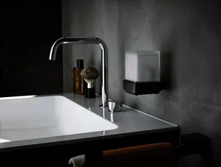 Sensor Seifenspender aktiv4YOU, schwarz/Glas satiniert – Bild 2