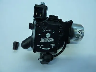 Remeha Ölpumpe modulierend 7659158