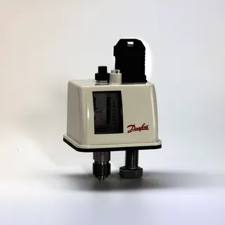 Danfoss Druckschalter BCP 2L Manuell Min., Einstellb. 0-2,5 bar