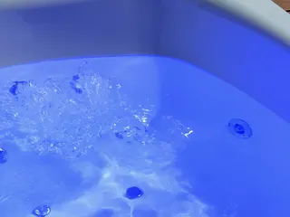Bette ZUB Badewanne Ausstattung / Oberfläche LED-Scheinwerfer farbig weiß – Bild 5