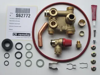 Remeha Hydroblock links AvantaPlusCombi S62772