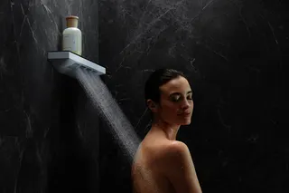 Hansgrohe Schulterbrause Rainfinity 500 1jet und Ablage chrom – Bild 5