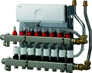 WOLF Heizkreisverteiler mit Regler CUC 11 Heizkreise, UF-Control 230V