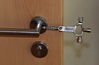 Bau-Schaltschrankschlüssel 13 Funktionen integr.Flaschenöffner PROMAT – Bild 5