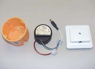 BEMM UP-Netzteil-Set 12 VDC/3 W inkl. Kabelauslass, Rahmen, Stecker