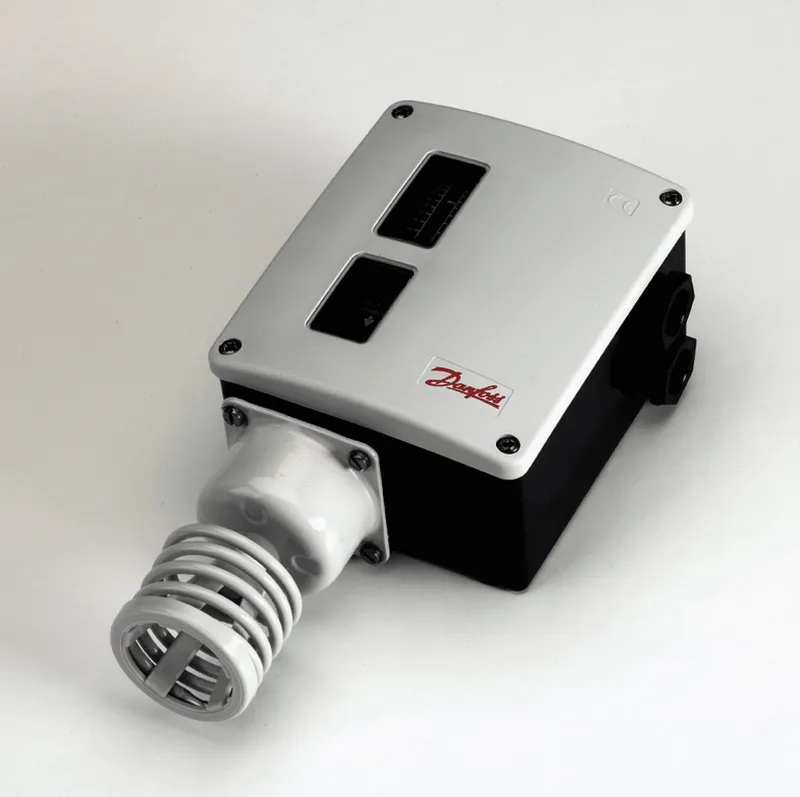 Danfoss Thermostat RT 4 -5 - 30 C, m.Fühlerspirale,017-503666