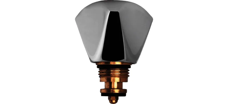 Sanitär-Oberteil 3/8" warm mit Dreikanthaubengriff Metall