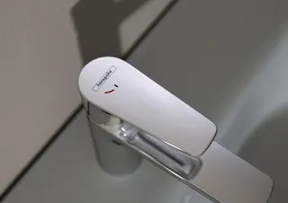 Hansgrohe Waschtischmischer 80 Talis E CoolStart ohne Ablaufgarnitur chrom – Bild 2