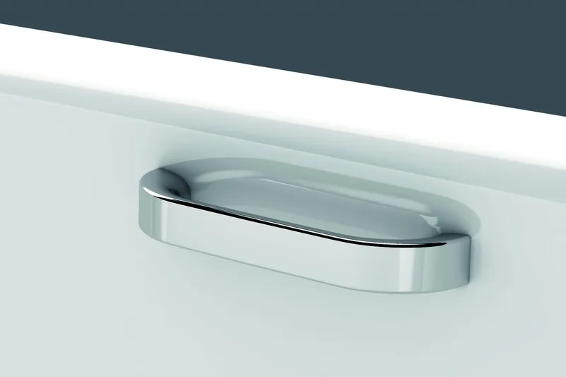 Bette ZUB Badewanne Ausstattung / Oberfläche Griff B120 chrom