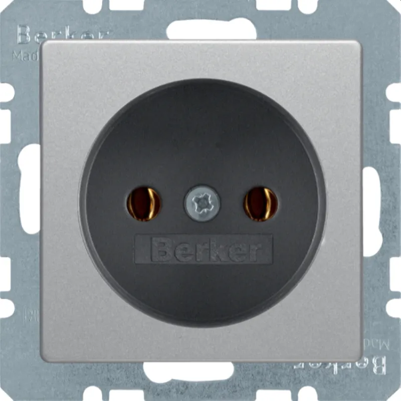 Berker Steckdose Q.1/Q.3 alu samt lackiert 6161036084
