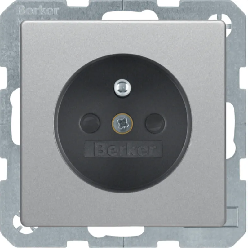 Berker Steckdose Q.1/Q.3 alu samt lackiert 6765766084