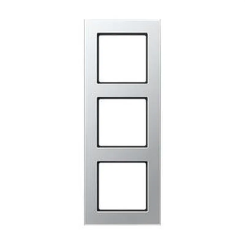 Jung Rahmen 3fach, Thermoplast lackiert, A 550, aluminium A5583BFAL
