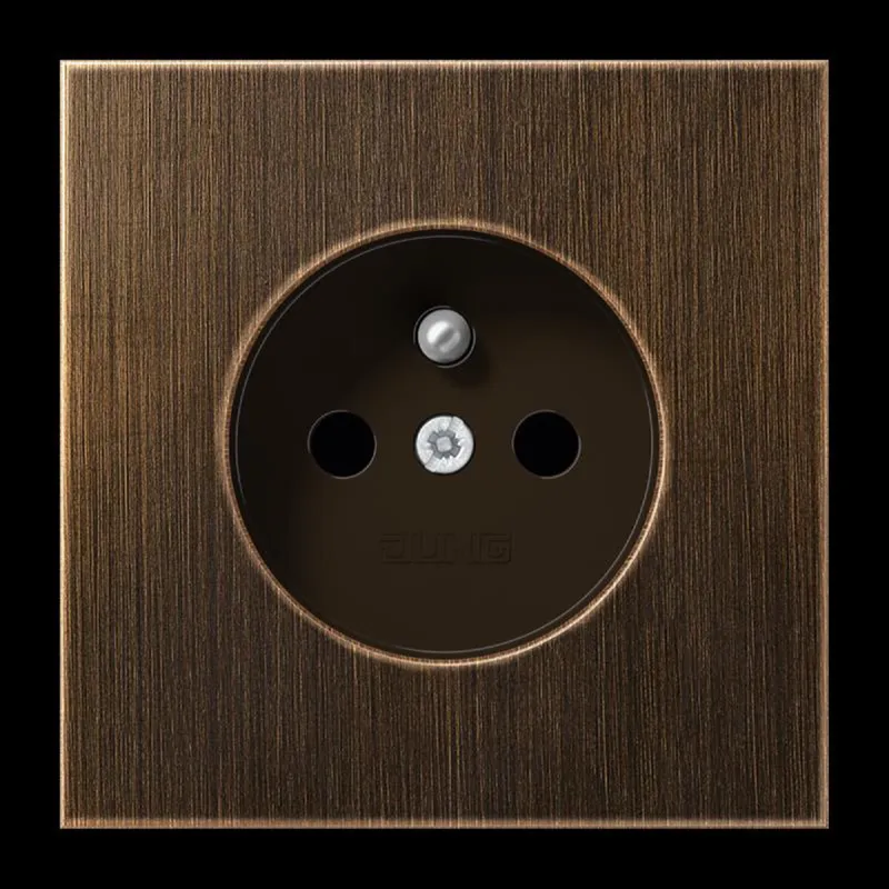 Jung Steckdose, französisch/belgisches System, 16 A 250 V ~, ohne Krallen, SAFETY+, Messing, Serie LS, Messing anti ME1520FKIAT