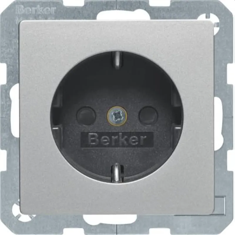 Berker SCHUKO-Steckdose M3Q.1/Q.3 alu samt lackiert