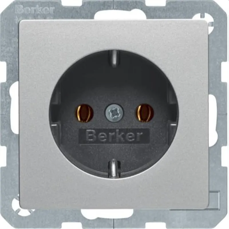 Berker SCHUKO-Steckdose M3Q.1/Q.3 alu samt lackiert