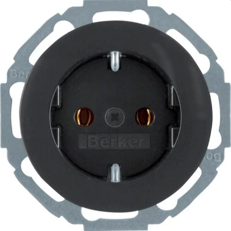 Berker SCHUKO-Steckdose M347452045 schwarz glaenzend