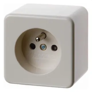 Berker Steckdose M367600640 weiss glaenzend