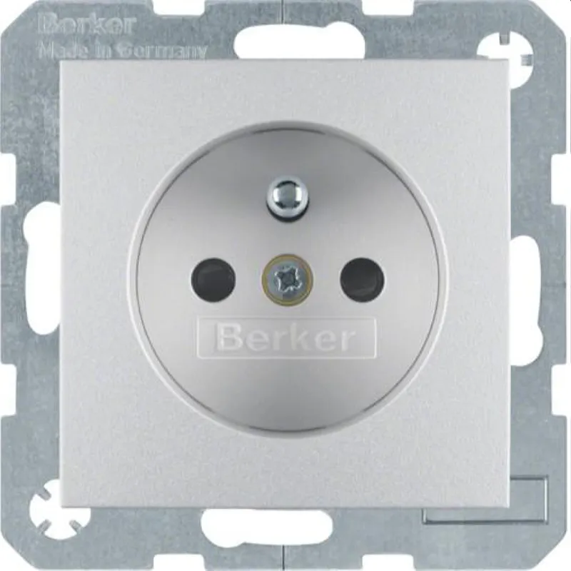 Berker Steckdose M36765761404 alu matt
