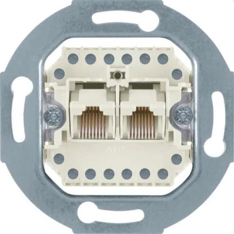 Berker Steckdose M34539 8/8polig Cat.3 weiss