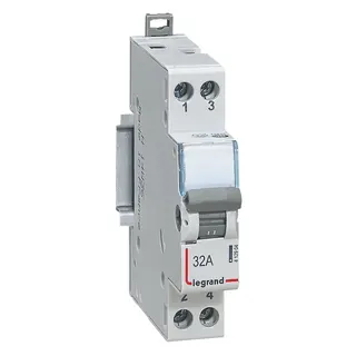 Legrand Kippschalter 1S 1Ö 32A 1M