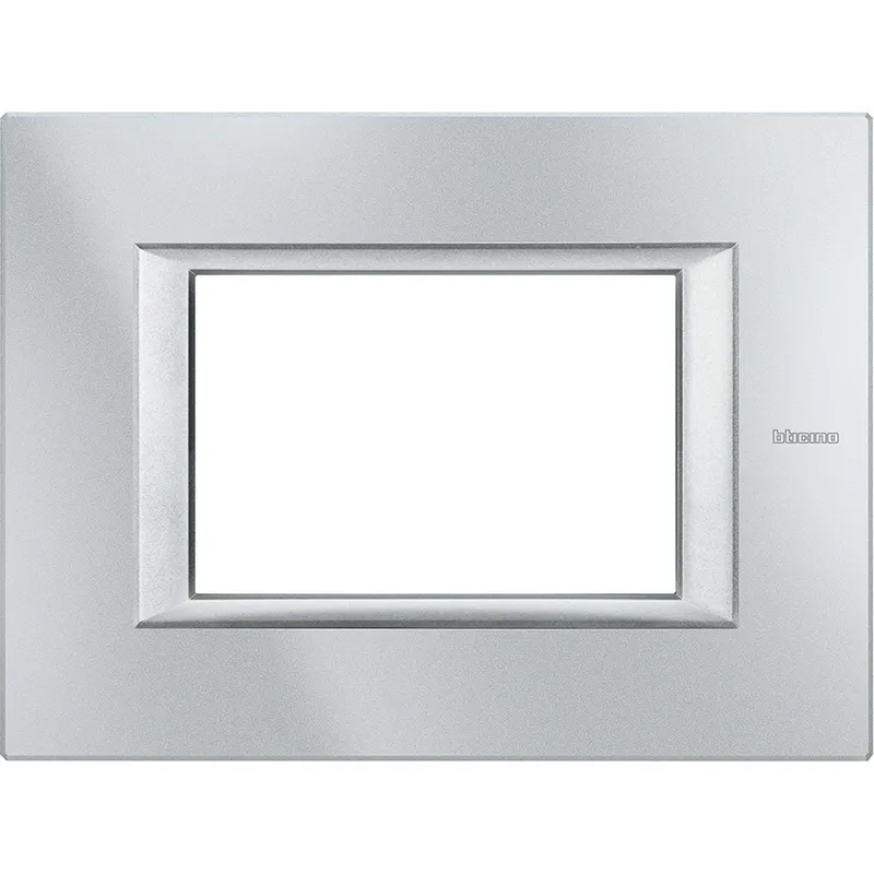 Bticino Rahmen HA4803HC 3-MOD GREY ALU