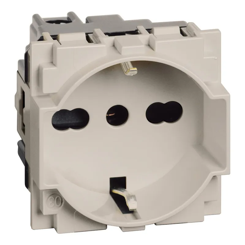 Bticino SCHUKO-Steckdose KM4140A16 LivingNow