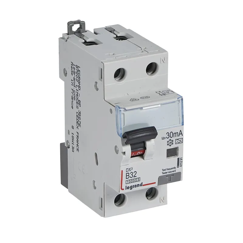 Legrand FI / LS-Kombination B32/0,03A 1polig+N 10kA A