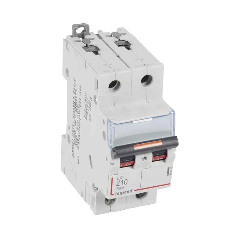 Legrand Leitungsschutzschalter, Automat 409912 DX3 Z10A 2P 25KA 2M