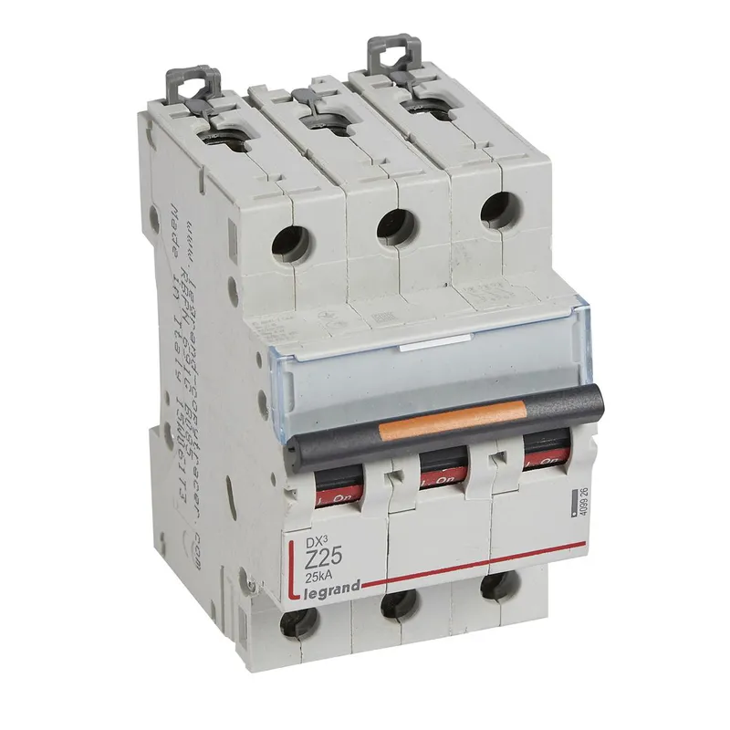 Legrand Leitungsschutzschalter, Automat 409926 DX3 Z25A 3P 25KA 3M