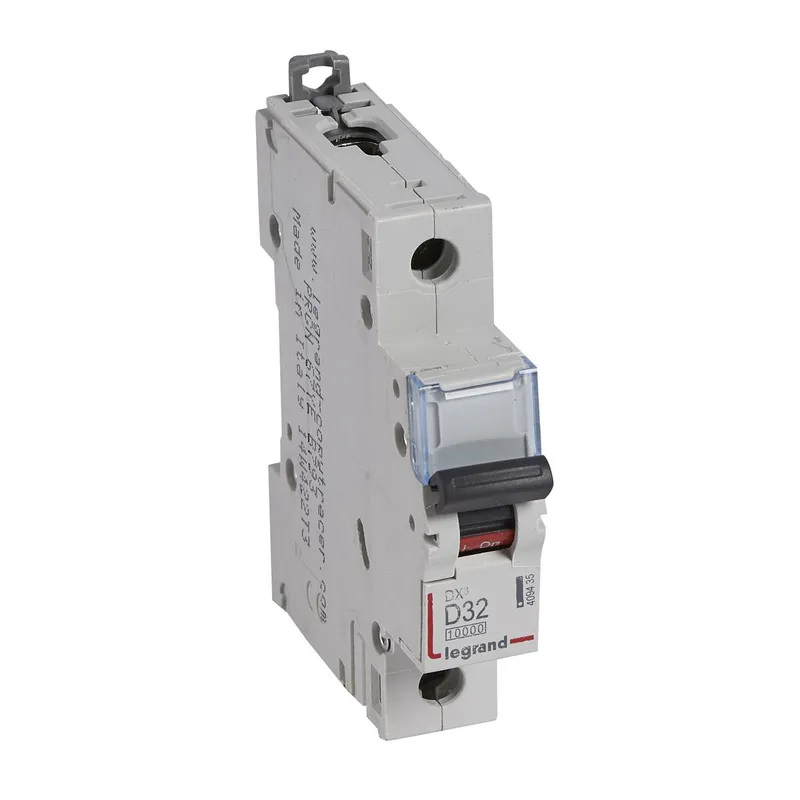 Legrand Leitungsschutzschalter, Automat 409435 DX3 D32A 1P 10KA 1M
