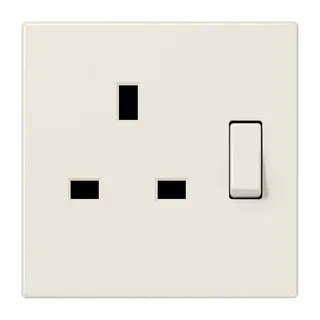 Jung Abschaltbare Steckdose, British Standard, 13 A 250 V ~, Schraubklemmen BS 1363-1, 4 mm2, ohne Krallen, SAFETY+ LS3171