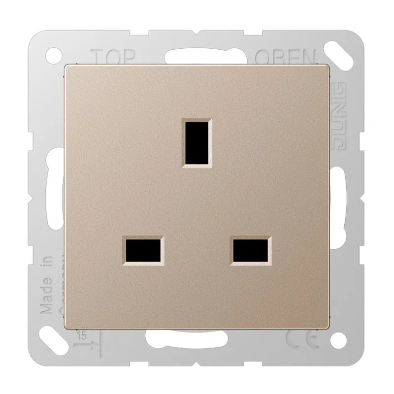 Jung Steckdose, 13 A 250 V ~, Schraubklemmen BS 1363-1, 4 mm2, ohne Krallen, SAFETY+, Serie A, champagner A3521CH