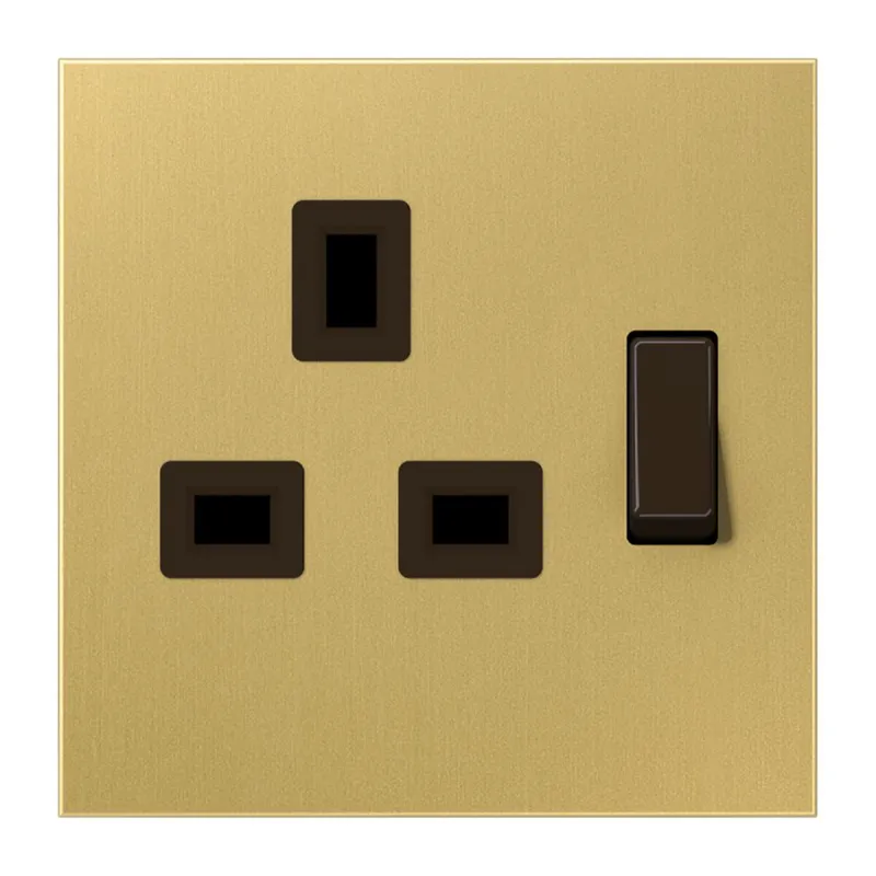 Jung Abschaltbare Steckdose, British Standard, 13 A 250 V ~, Schraubklemmen BS 1363-1, 4 mm2, ohne Krallen, SAFETY+ ME3171C