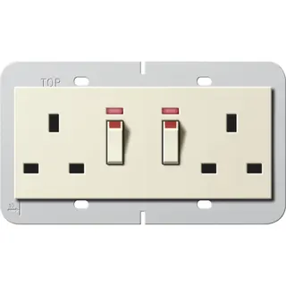 Gira Doppelsteckdose 278401 BS 13A Kont Syst. 55 BS 80 cw