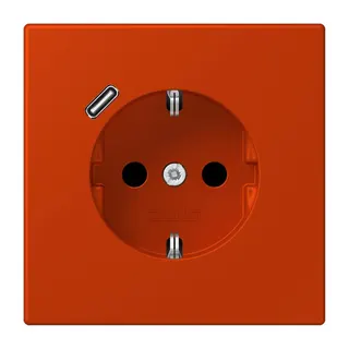 Jung SCHUKO Steckdose 16 A 250 V ~, mit USB-Ladegerät 1 x Typ C, SAFETY+, Serie LS, rouge vermillon 59 LC1520-18C244