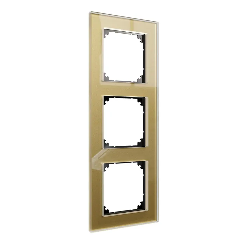 Merten Echtglasrahmen 3fach gold M-Plan
